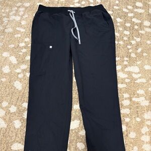 Fabletics Black scrubs with Gray Drawstring